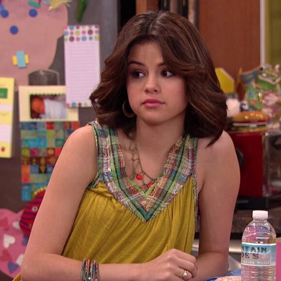 RARE Free People Flowy Solid Chartreuse Top ASO Alex Russo - Picture 7 of 9